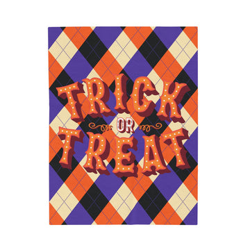 FUNSTUFFPRINT Trick or Treat Velveteen Plush Blanket