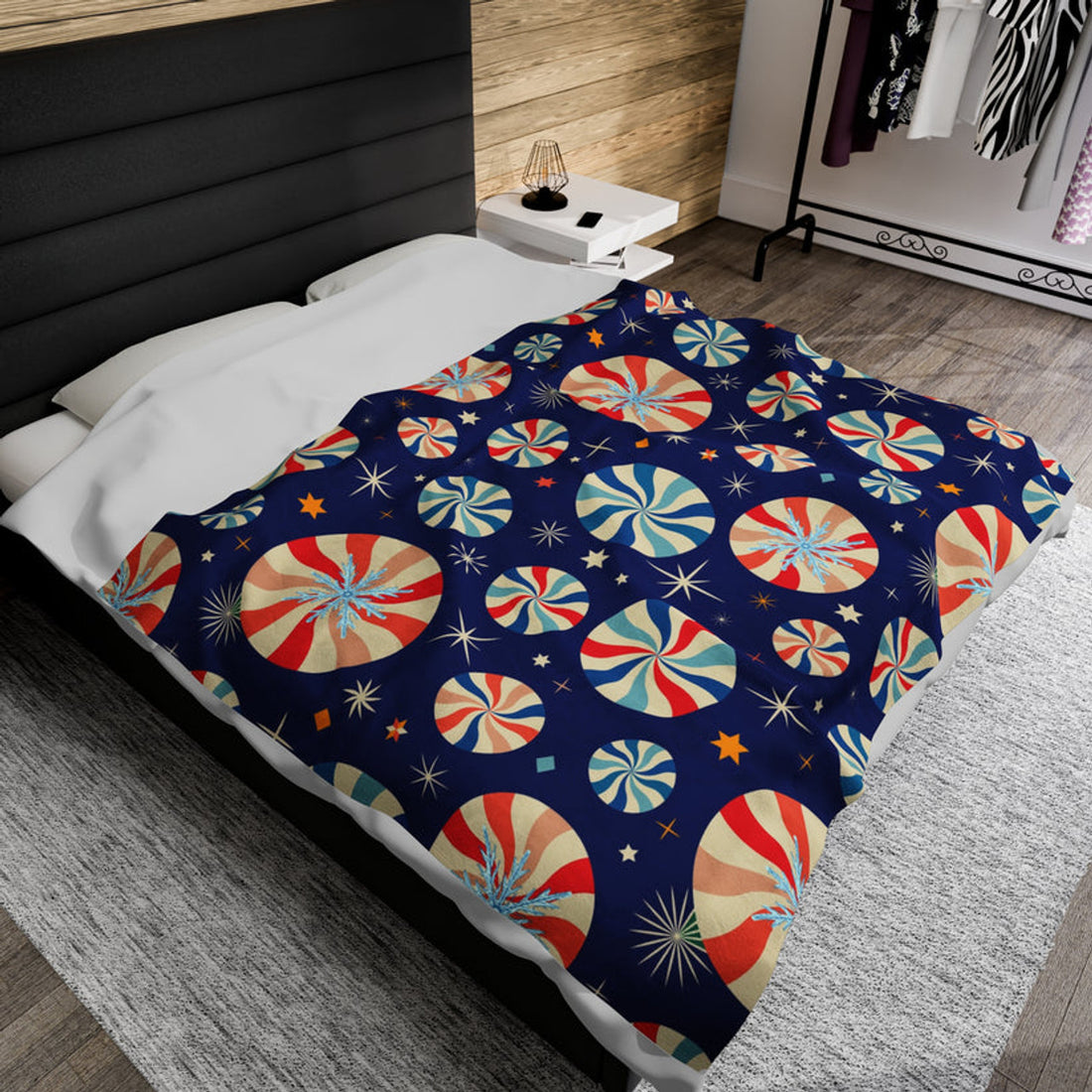 FUNSTUFFPRINT Peppermint Velveteen Plush Blanket
