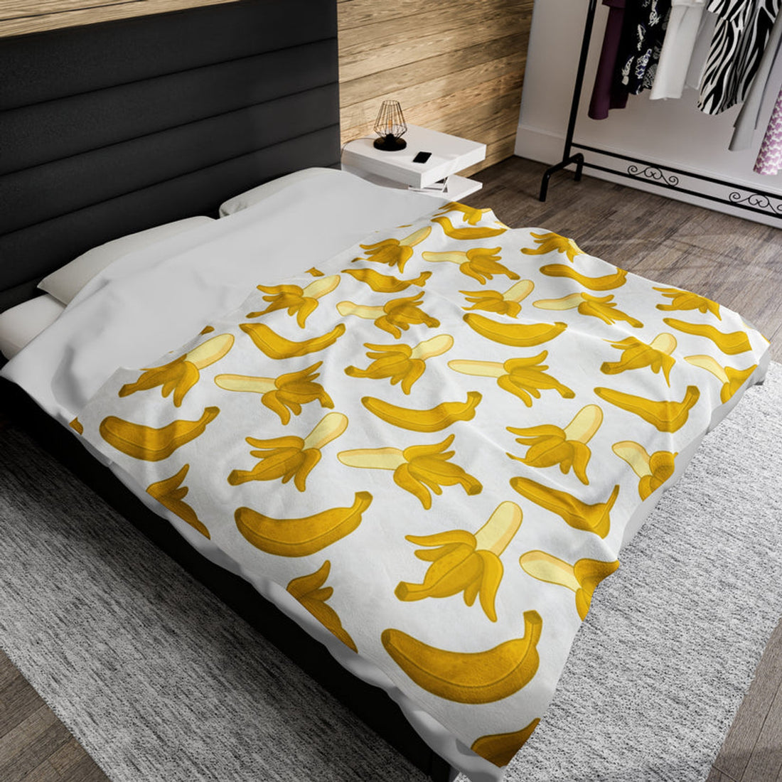 FUNSTUFFPRINT Bananas Velveteen Plush Blanket