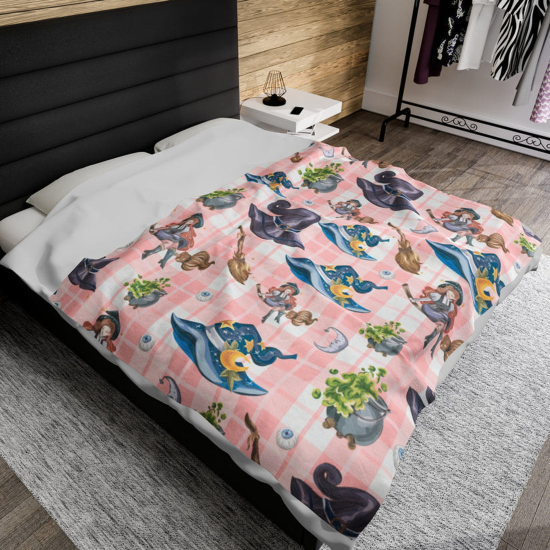 FUNSTUFFPRINT Pink Witch Velveteen Plush Blanket
