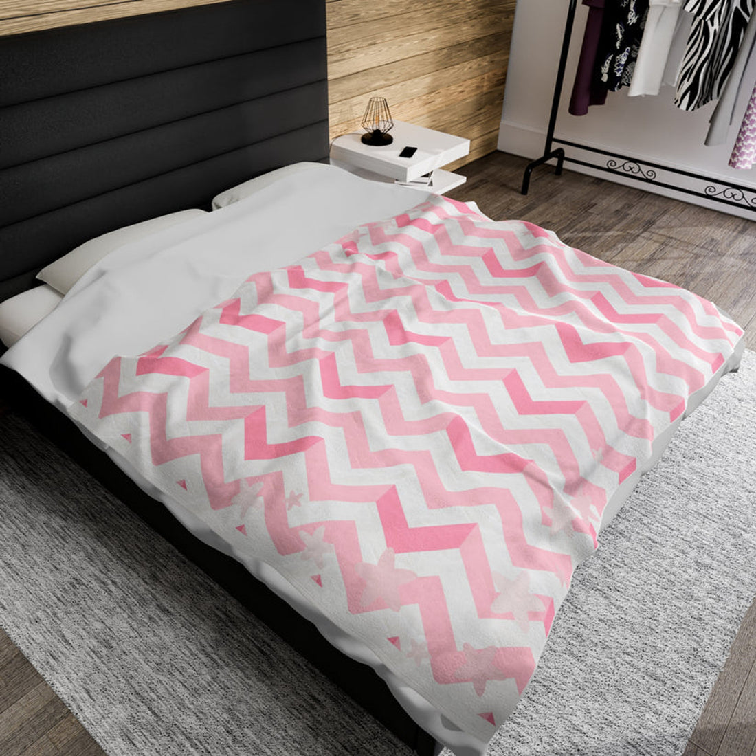 FUNSTUFFPRINT Velveteen Plush Blanket - Pink Chevron Cozy