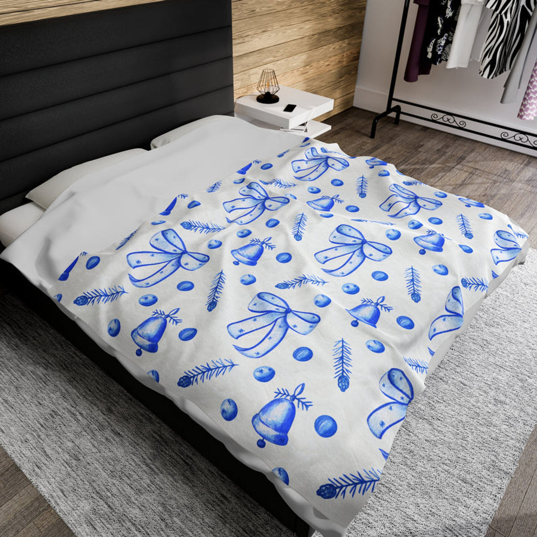 FUNSTUFFPRINT Blue Christmas Velveteen Plush Blanket