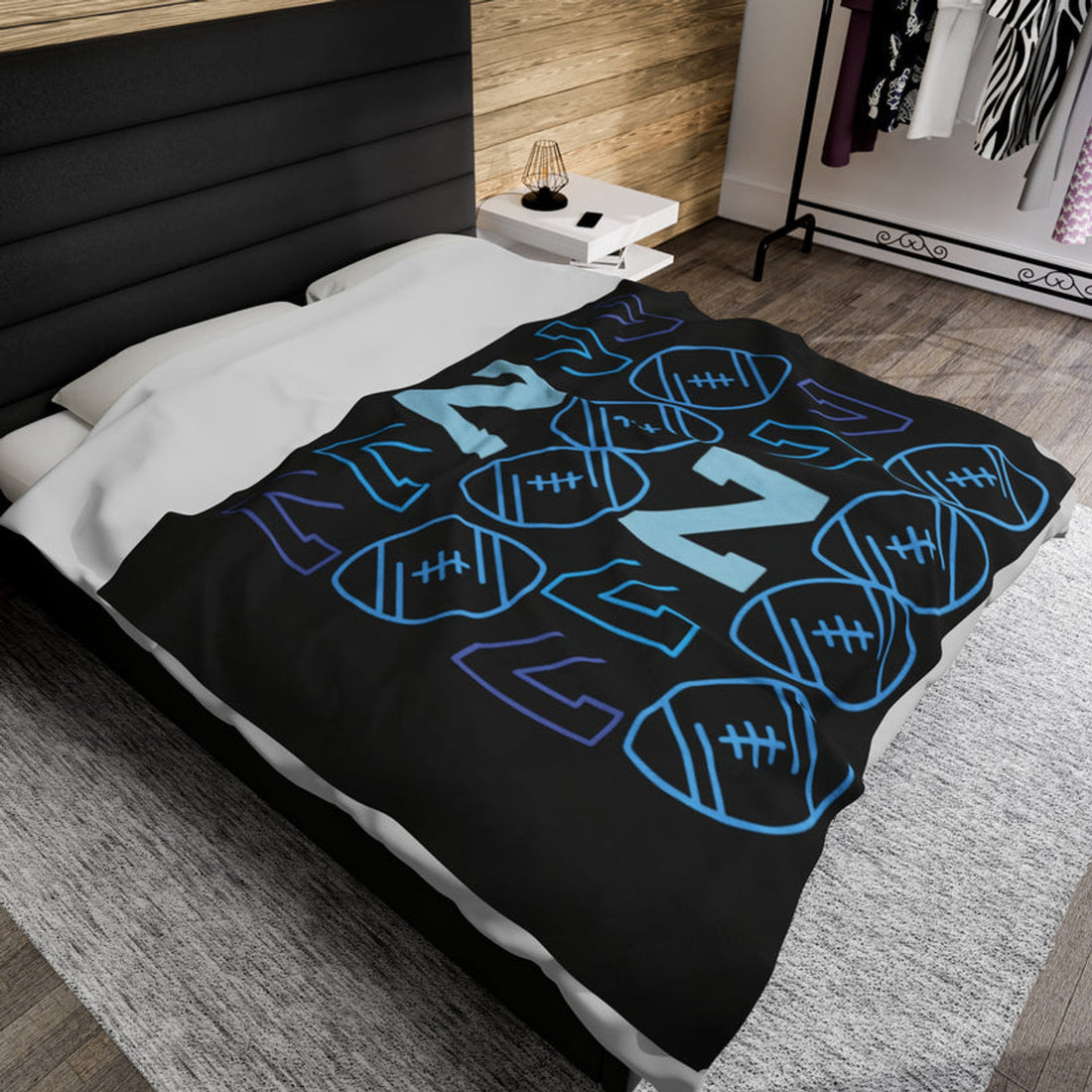 FUNSTUFFPRINT Football Napz Velveteen Plush Blanket