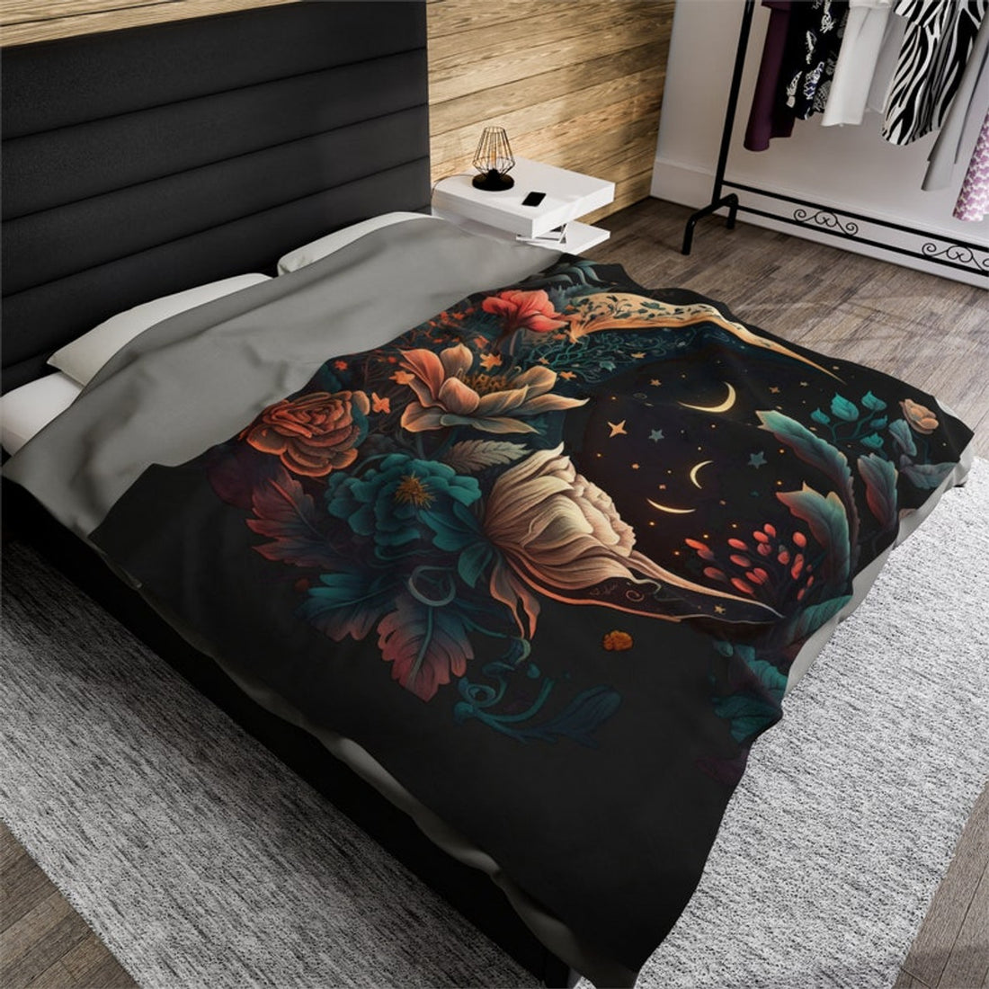 FUNSTUFFPRINT Cottagecore Floral Sun Moon Stars Mystical Velveteen Plush Fleece Blanket, Gothic Blanket, Moon Tapestry, Tapestry Aesthetic Blanket