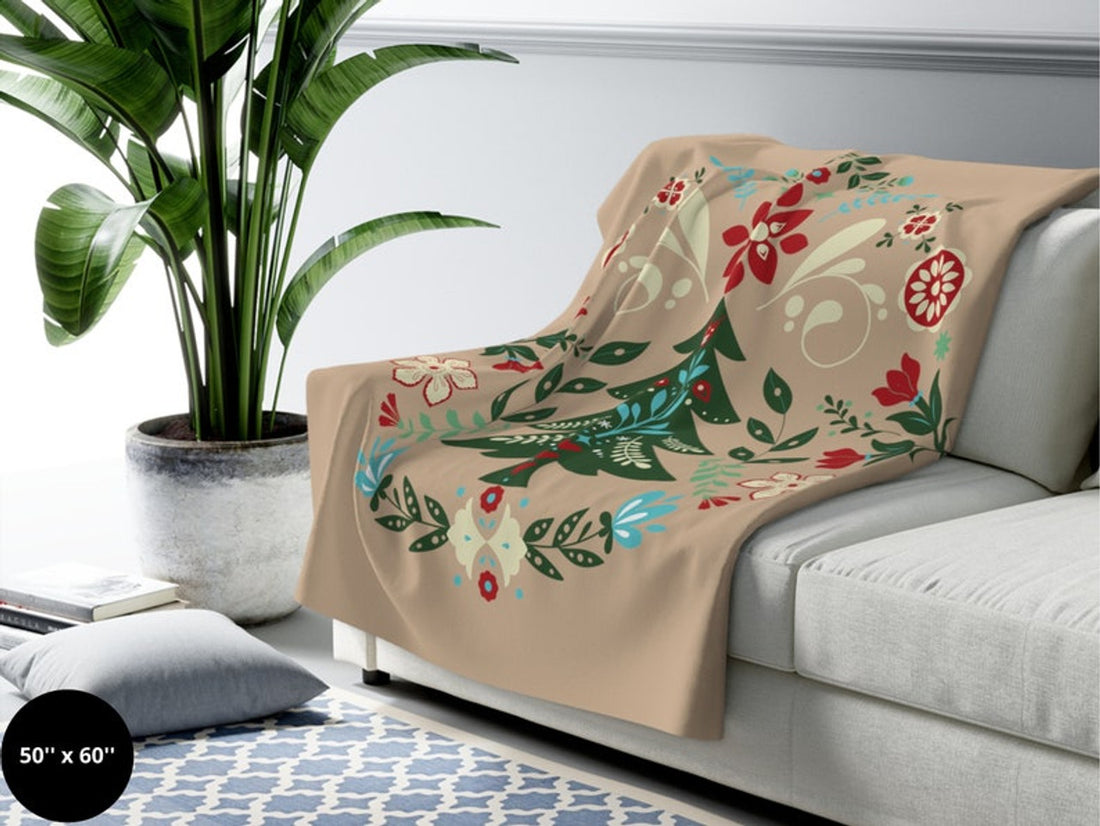 FUNSTUFFPRINT Scandinavian Christmas Blanket| Swedish Norwegian Folk Art Throw Blanket |Woodland Animals| Norwegian Christmas Blanket| Nordic Home Decor