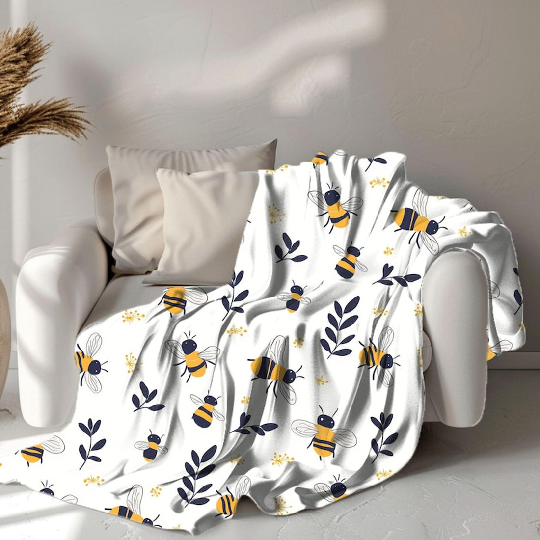 FUNSTUFFPRINT Whimsical Bumble Bees Baby Blanket, Cute Full Print Bee Pattern Velveteen Blanket Design, Sherpa Blanket Nursery Room Decor