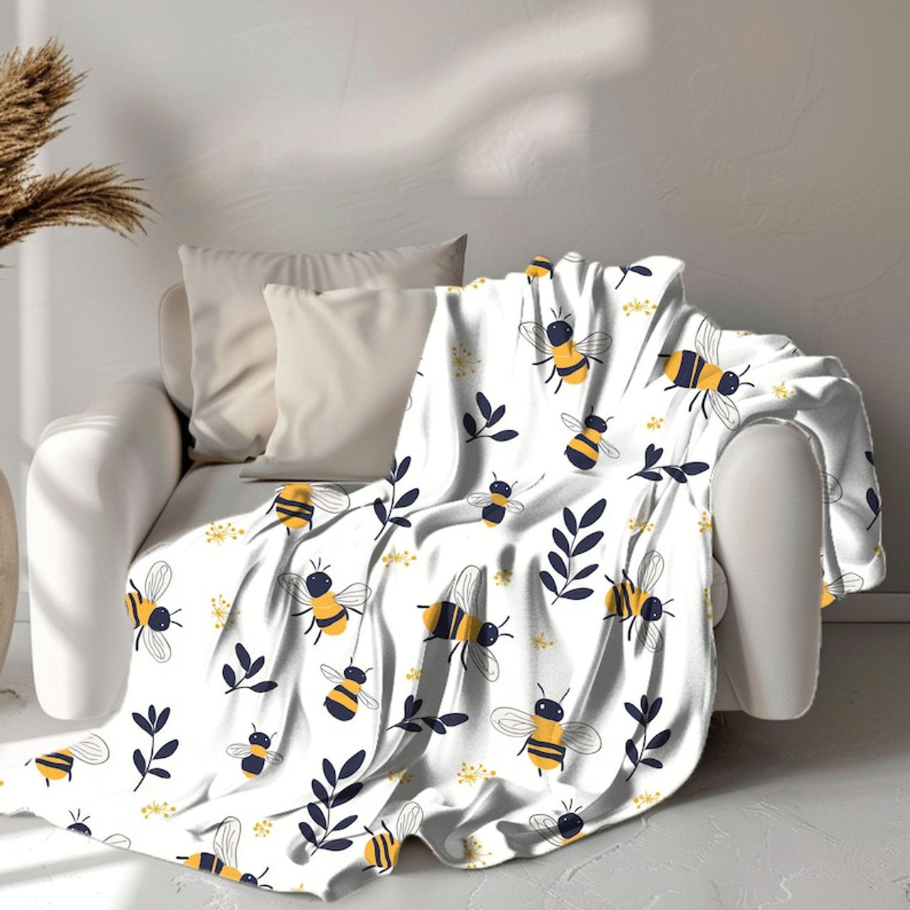 FUNSTUFFPRINT Whimsical Bumble Bees Baby Blanket, Cute Full Print Bee Pattern Velveteen Blanket Design, Sherpa Blanket Nursery Room Decor