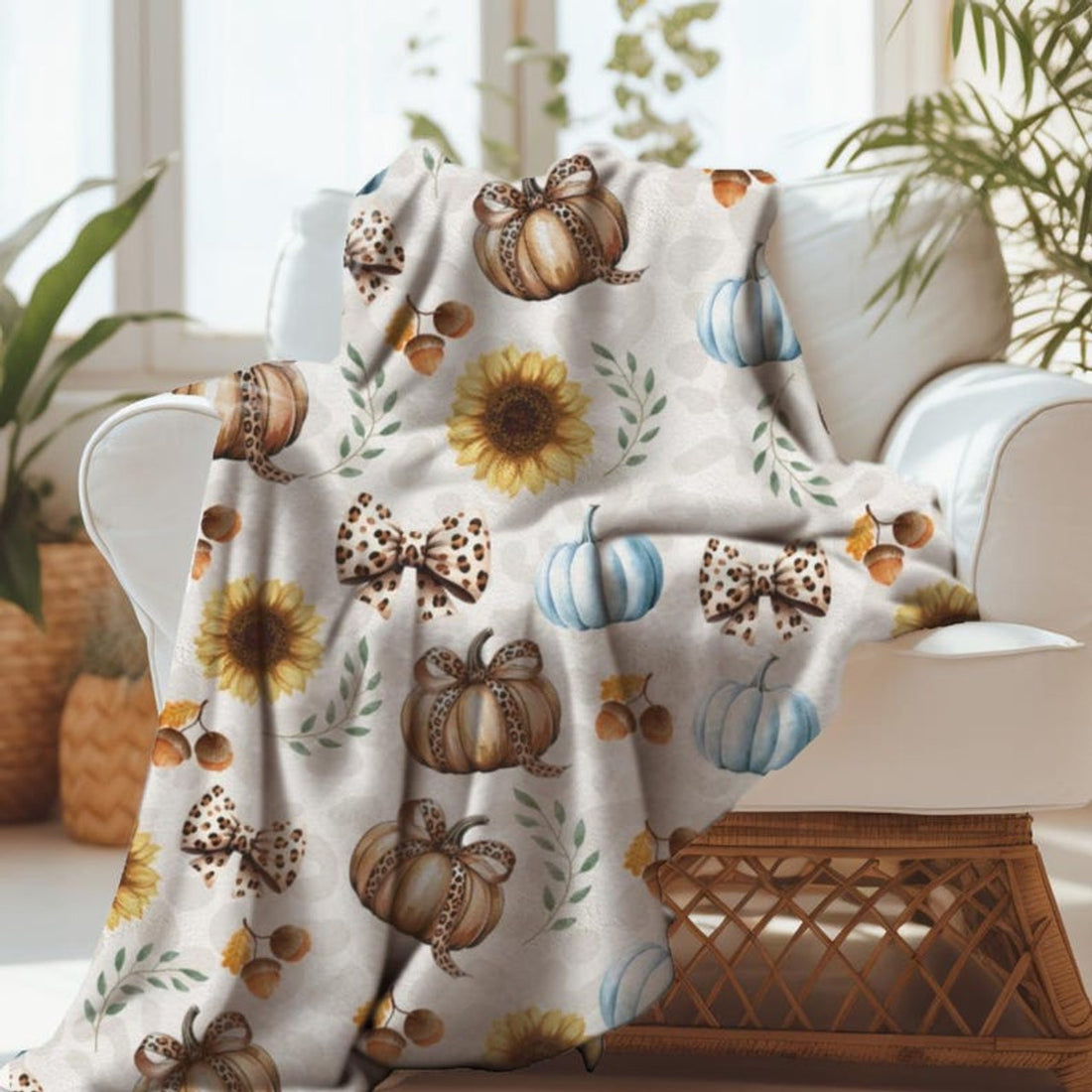 FUNSTUFFPRINT Cozy Fall Throw Blanket | Velveteen Soft Leopard Print | Pumpkin Halloween Room Decor | Fall Bedding & Book Nook Decor | Trending Gift Idea