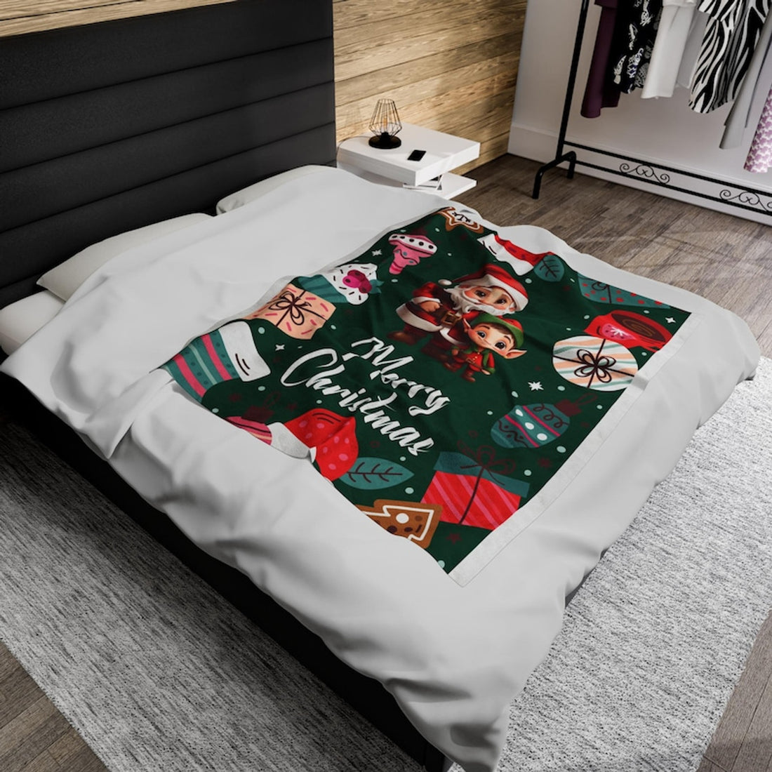 FUNSTUFFPRINT Christmas Santa and Elf Blanket, Merry Christmas Design, Festive Holiday Decor, Velveteen Plush Throw, Warm Winter Blanket, Christmas Gift