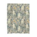 FUNSTUFFPRINT Cozy Ghost Halloween Blanket, Soft Aesthetic Fall Floral Velveteen Plush Throw, Comfy Gift for Her or Family, 3 Sizes